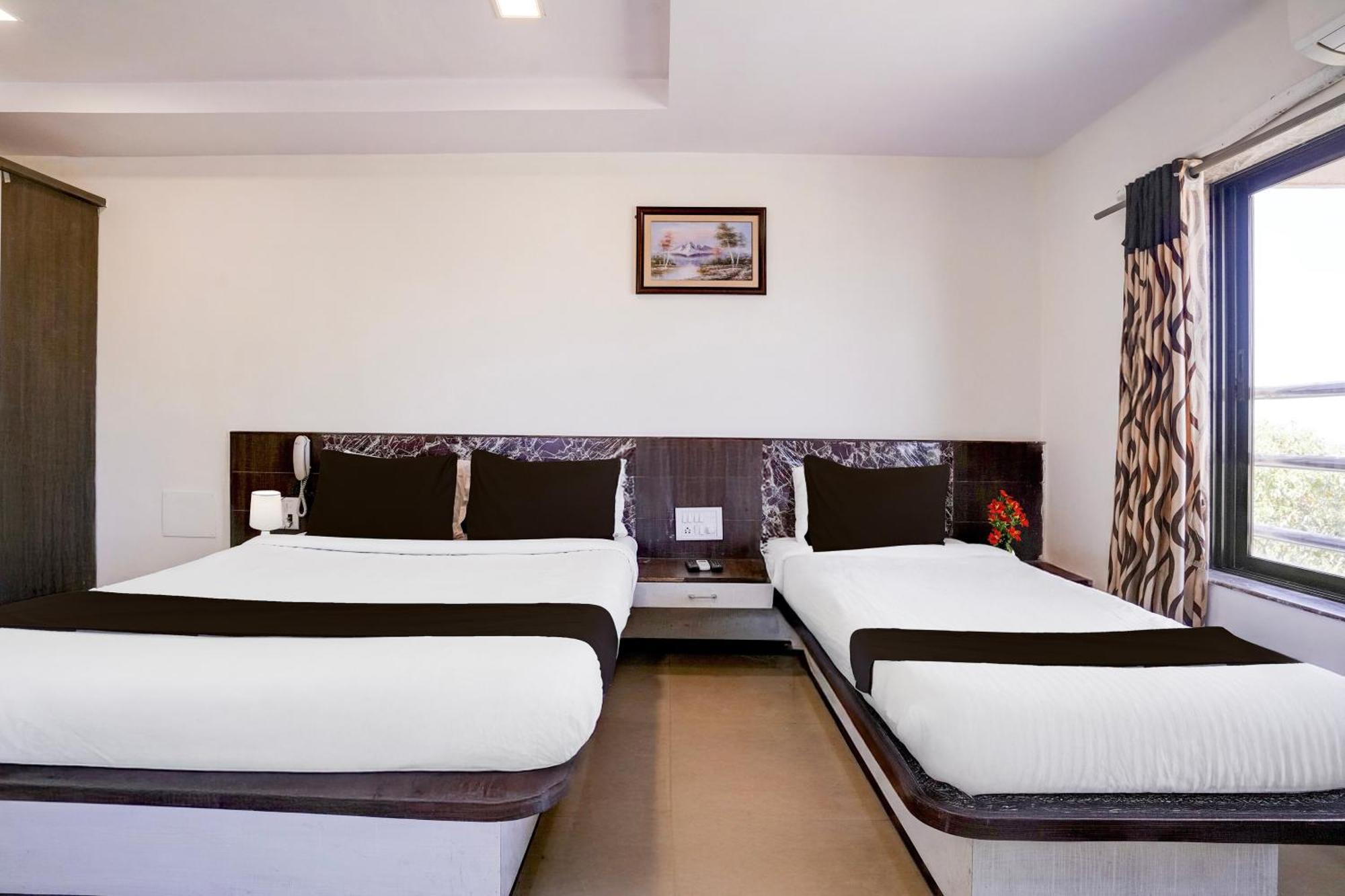 Super Collection O Mahableshwar Uptown Formerly Bright Holiday Mahābaleshwar Extérieur photo